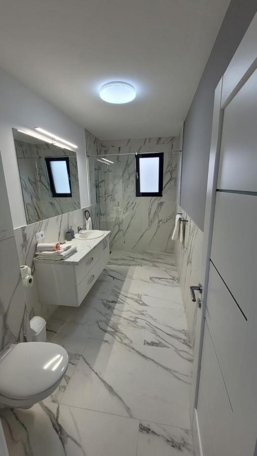 Magic Mirror Apartment ซาตูมาเร ภายนอก รูปภาพ
