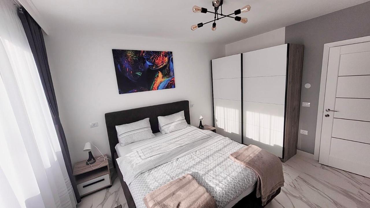 Magic Mirror Apartment ซาตูมาเร ภายนอก รูปภาพ